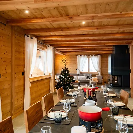Juliette Chalet Châtel